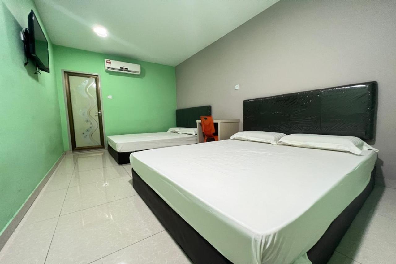 Stutong Point Managed By Secom Hotel Kuching Bagian luar foto